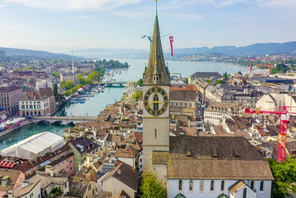 Zurich Travel Guide: Real Tips for First-Time Visitors 4 Zurich Travel Guide: Real Tips for First-Time Visitors