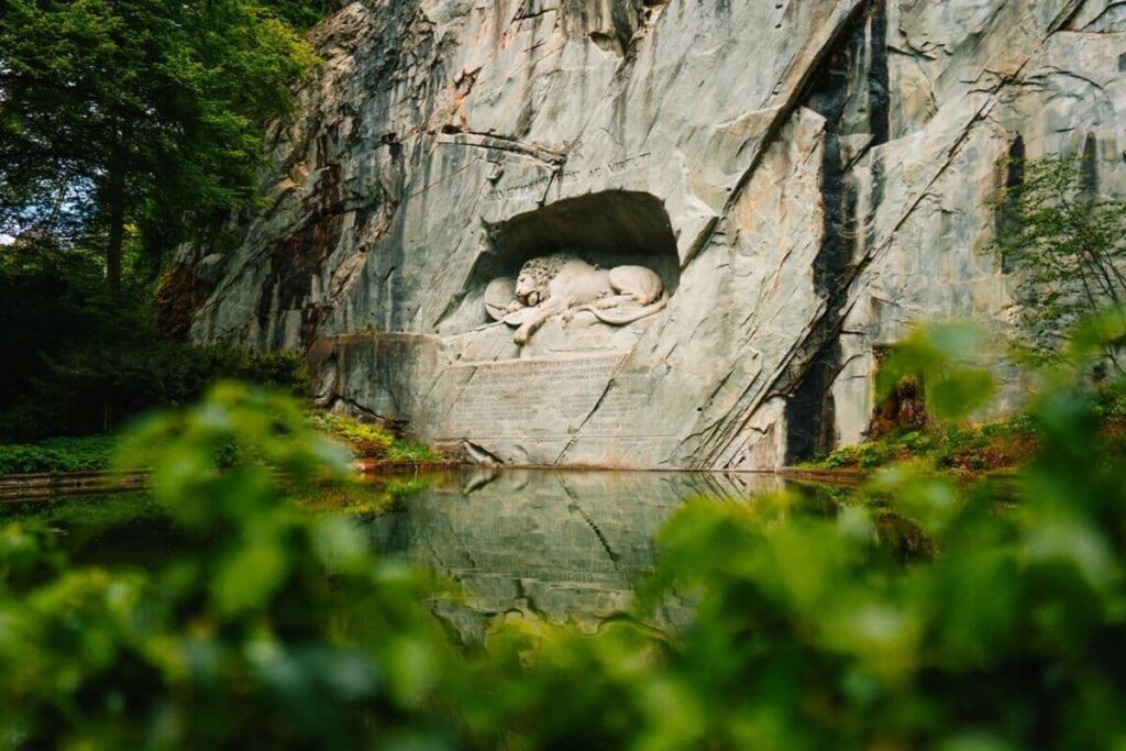 Lion Monument Lucerne rock sculpture